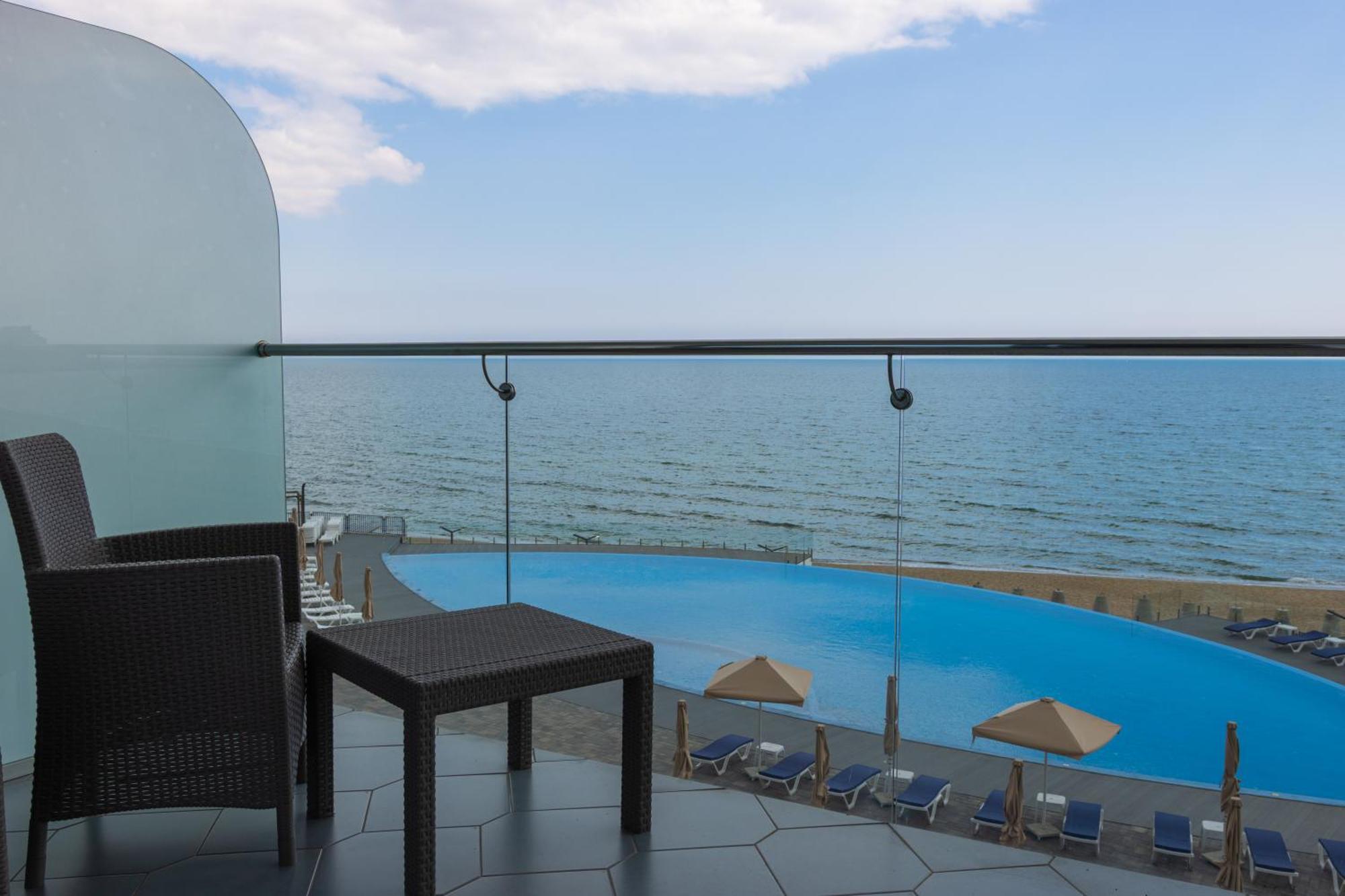 Optima Collection Miramar Chornomorsk Hotel Ngoại thất bức ảnh