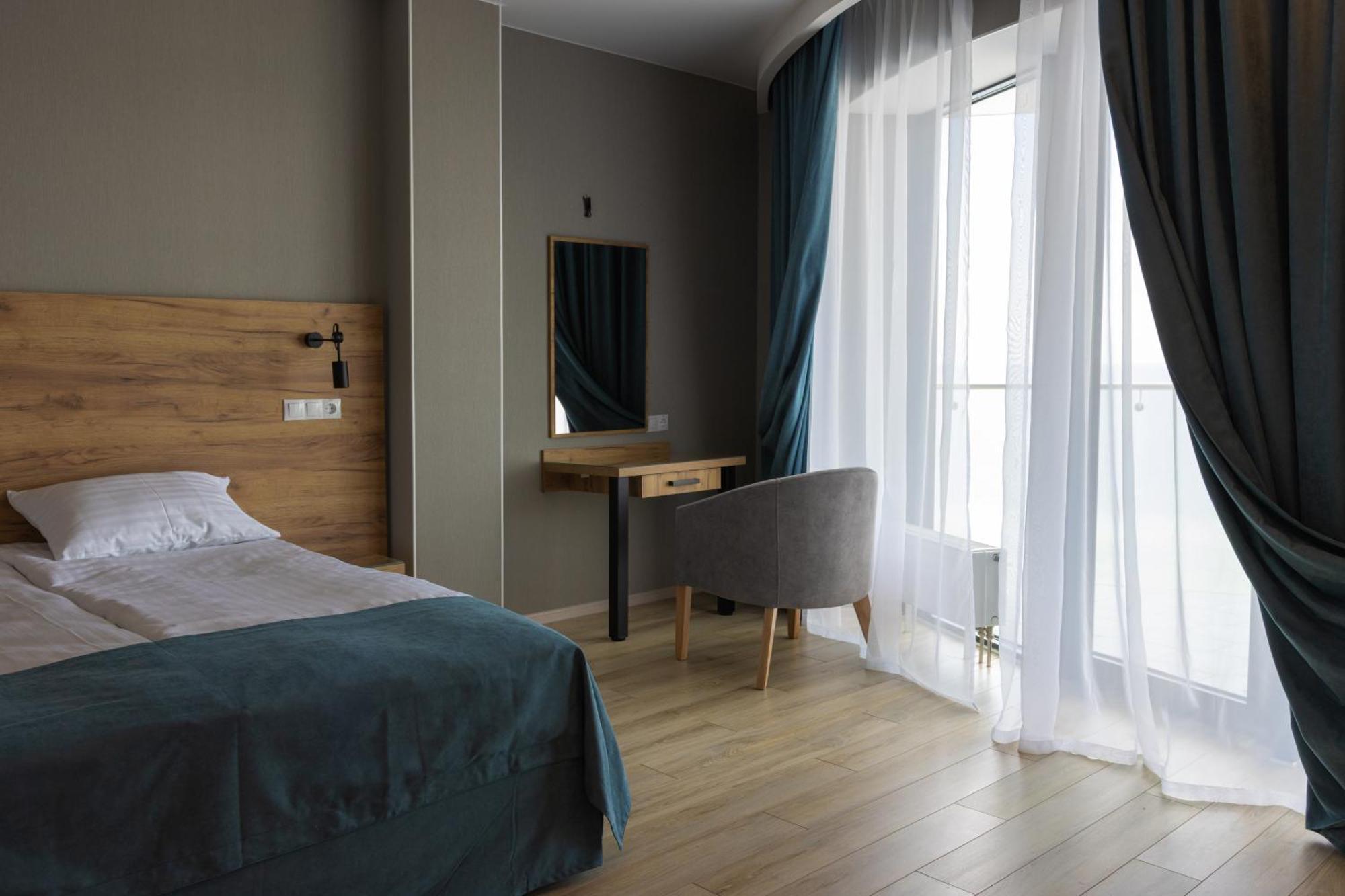 Optima Collection Miramar Chornomorsk Hotel Ngoại thất bức ảnh