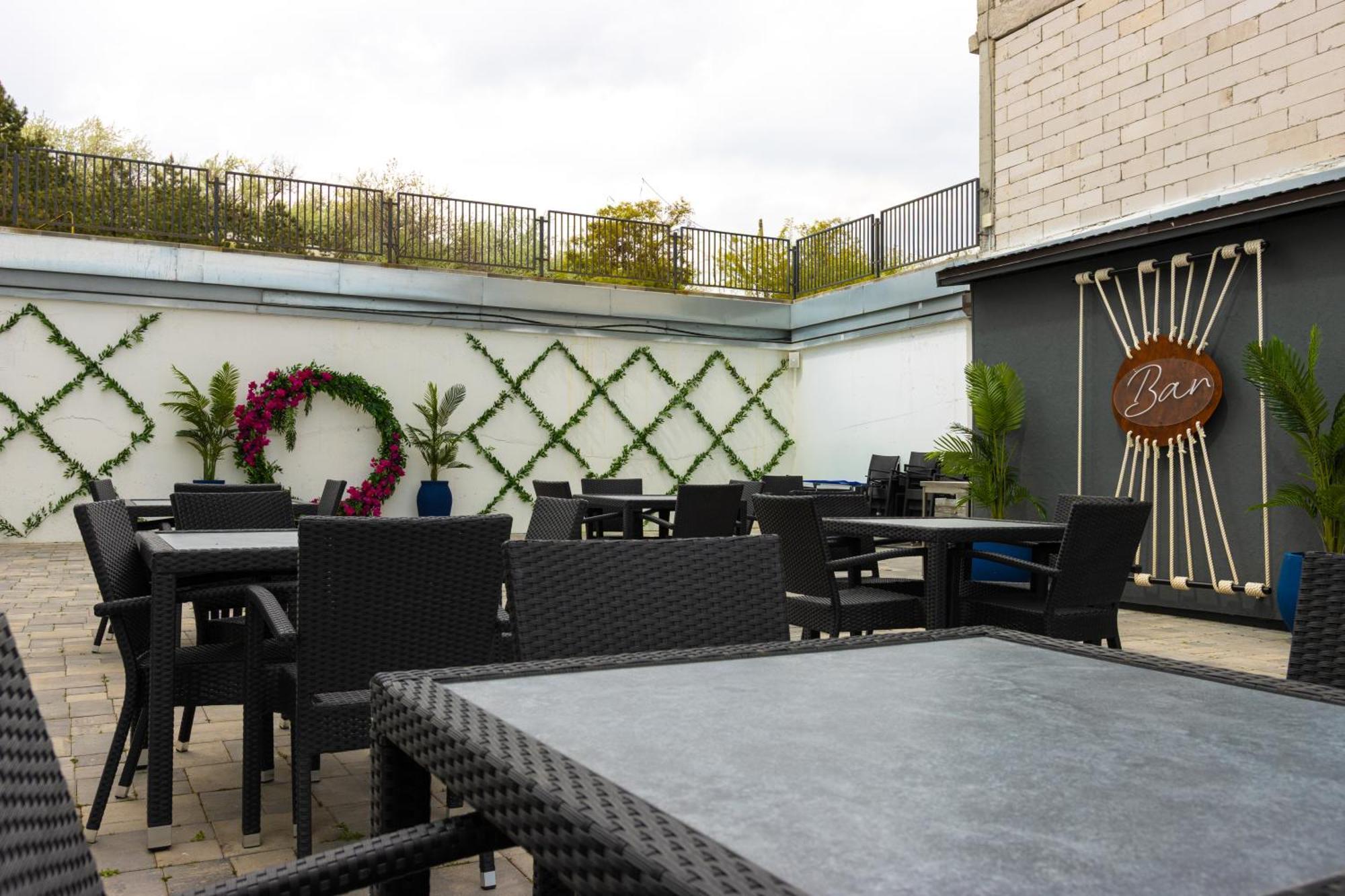 Optima Collection Miramar Chornomorsk Hotel Ngoại thất bức ảnh